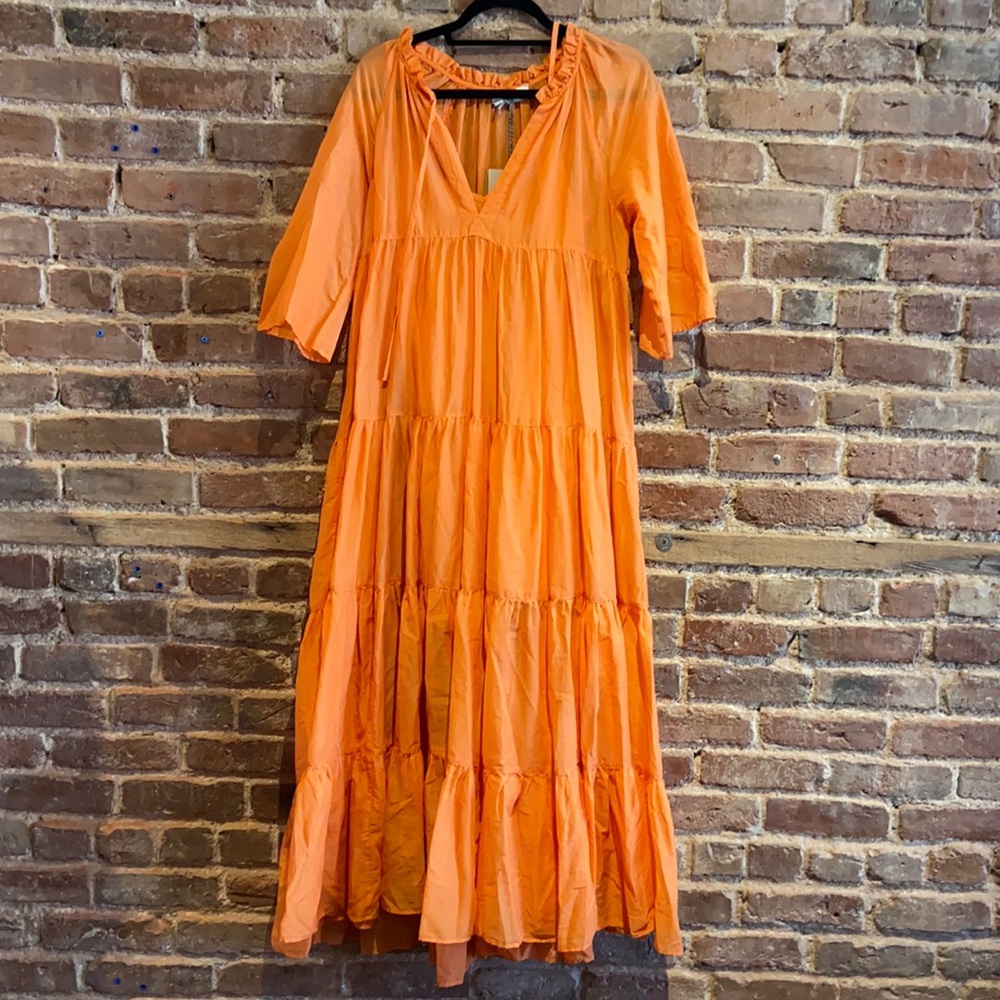 Giraffe pale orange to wear idk mayB in PORTIFINO